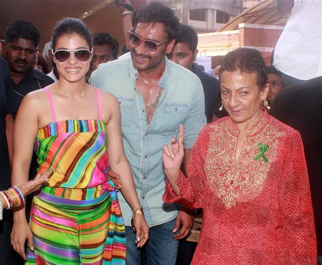 Ajay Kajol & Tanuja in Lonavala